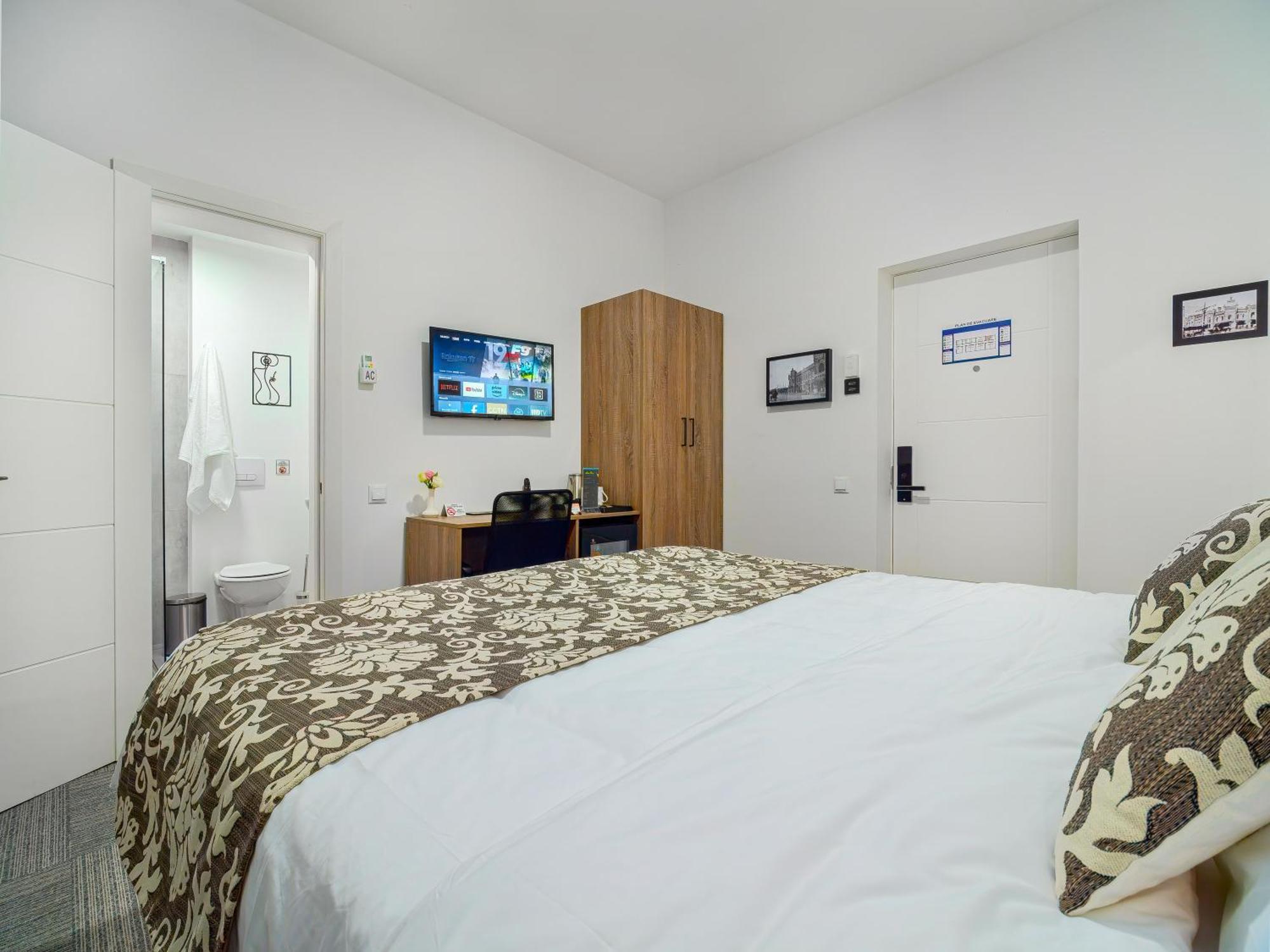 Ta Collection Hotel Chisinau Ngoại thất bức ảnh