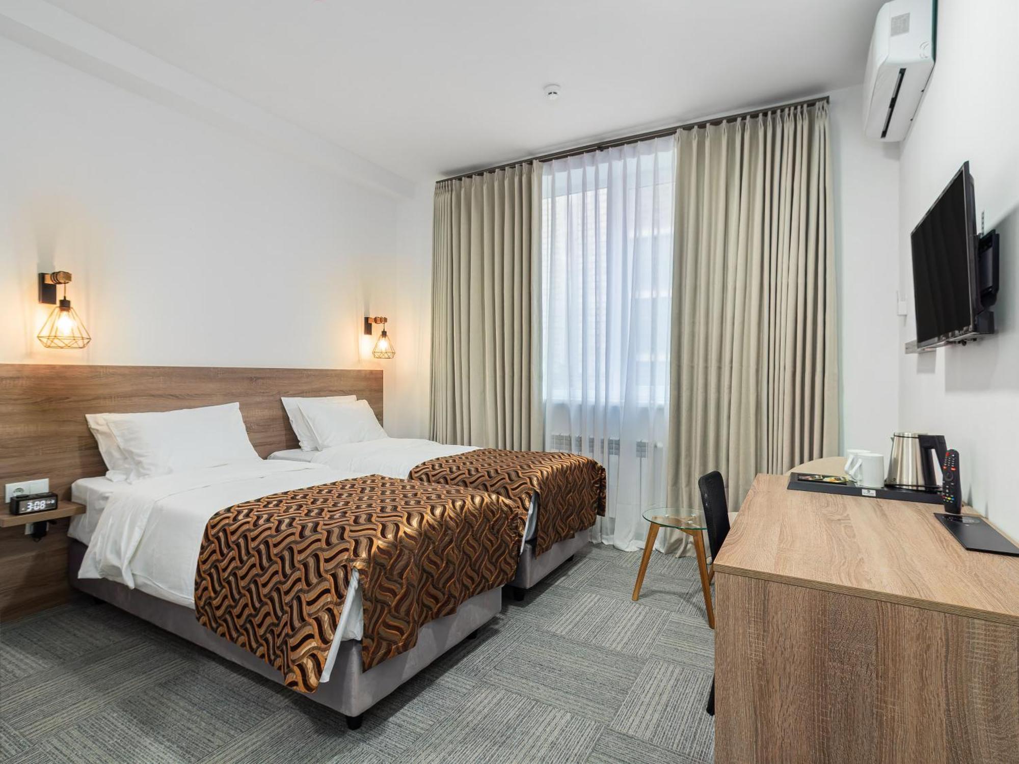 Ta Collection Hotel Chisinau Ngoại thất bức ảnh
