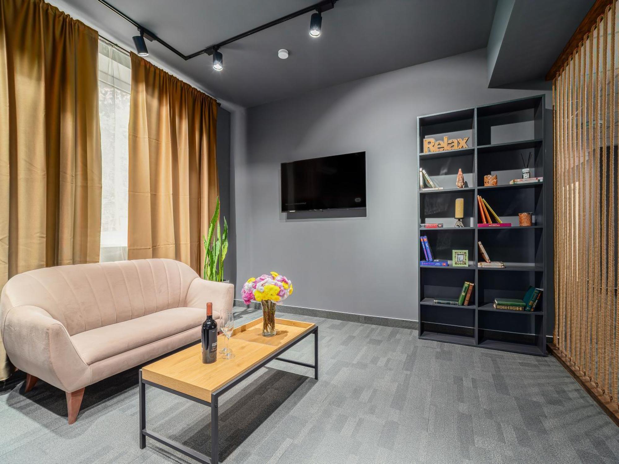 Ta Collection Hotel Chisinau Ngoại thất bức ảnh